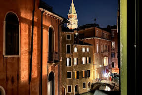 Luxury Venetian Rooms Venetia