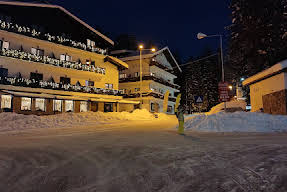 Manor Ski Hotel Predeal